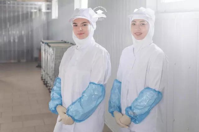 2 wania siswa magang di Jepang untuk PENGOLAHAN MAKANAN DAN MINUMAN